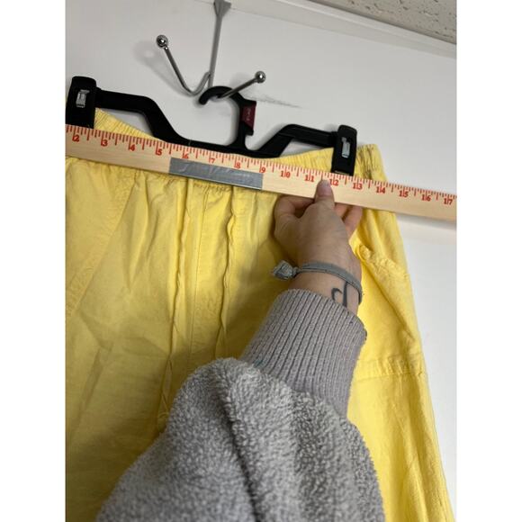 Basic Editions Vintage Size Sm Capri Length Pants Yellow Pull On - Picture 8 of 9